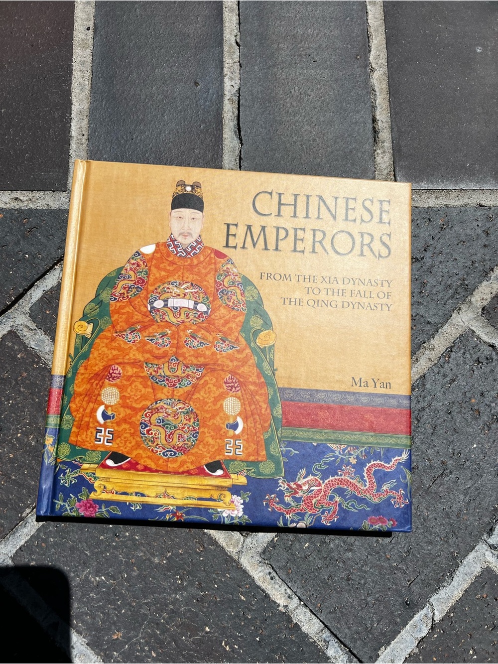 Hardcover Book Chinese Emperors: From the Xia Dynasty to the Qing Dynasty